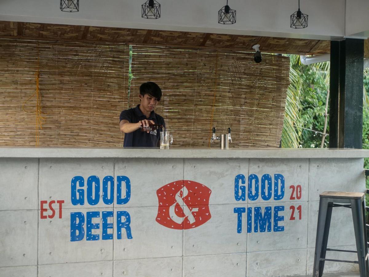 Siargao Bed And Brewery Hotell General Luna  Exteriör bild