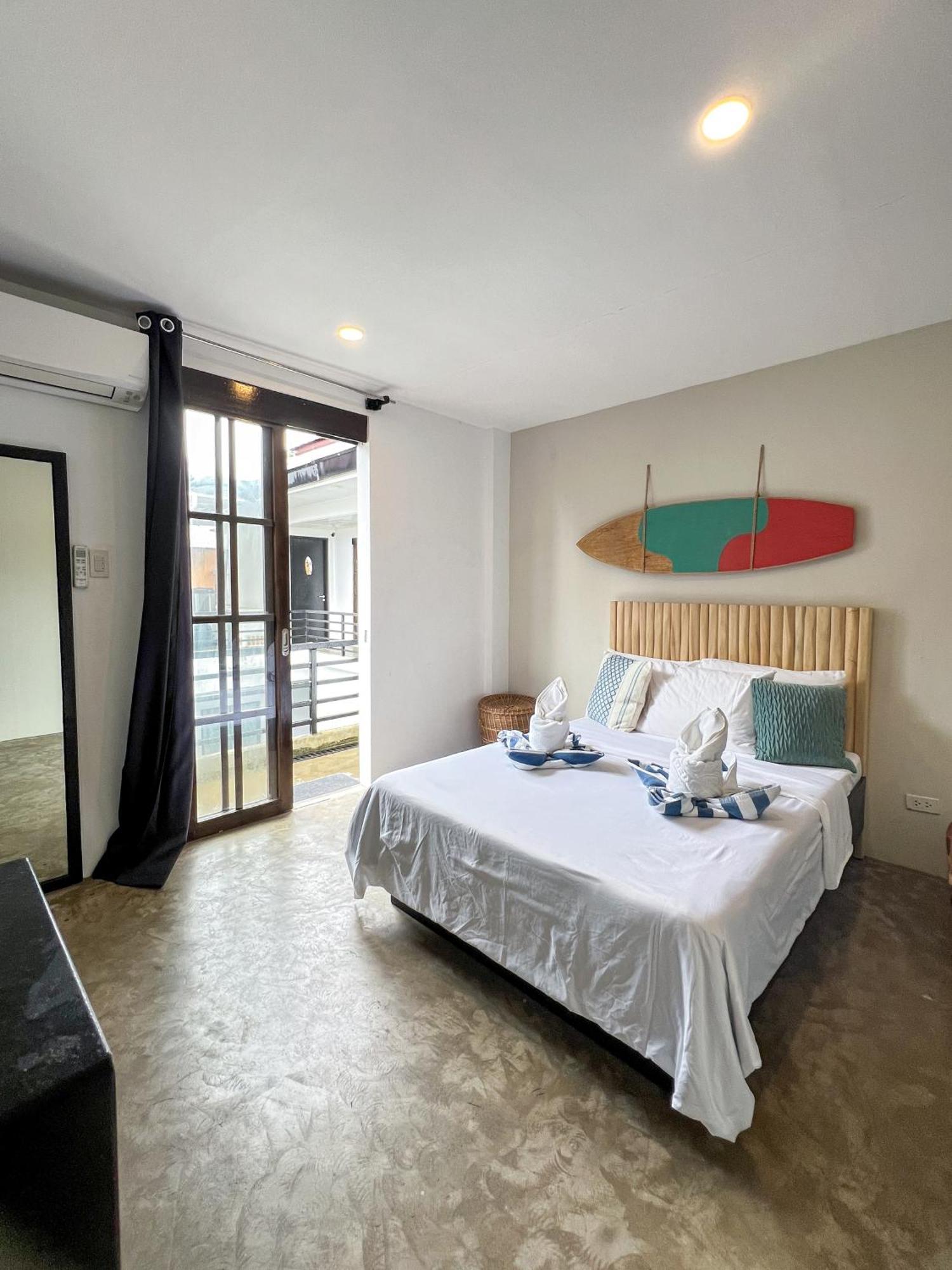 Siargao Bed And Brewery Hotell General Luna  Exteriör bild